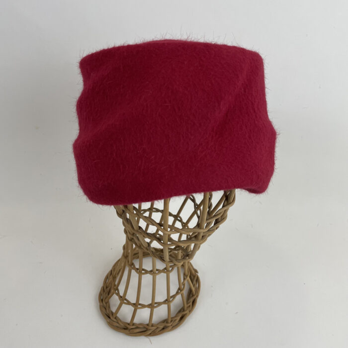 Toque en feutre flamand rose framboise