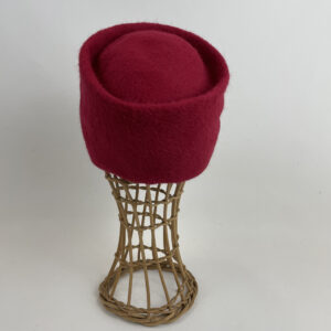 Toque en feutre flamand rose framboise