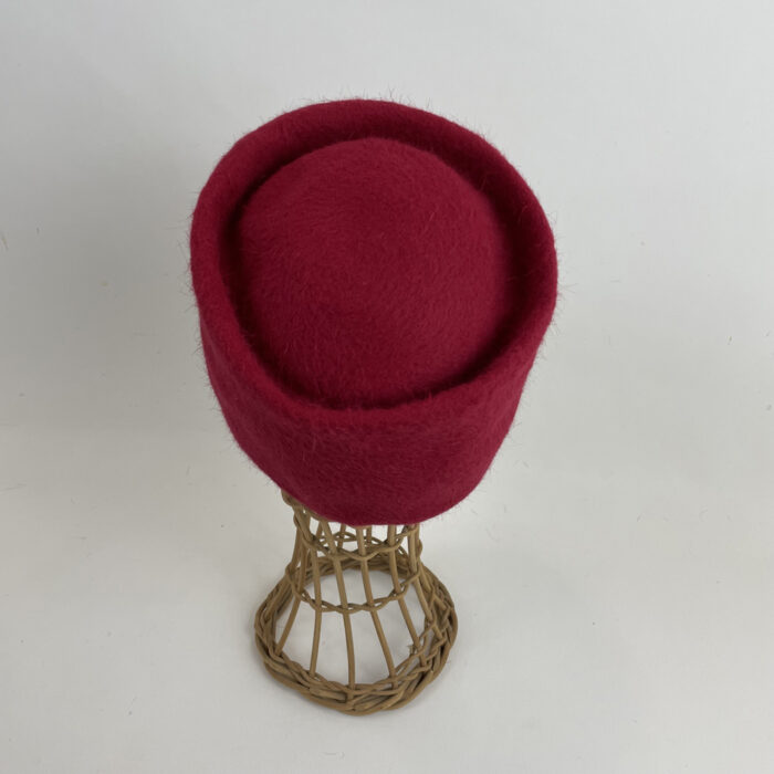 Toque en feutre flamand rose framboise