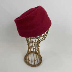 Toque en feutre flamand rose framboise