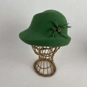 Chapeau vert en feutre de lapin