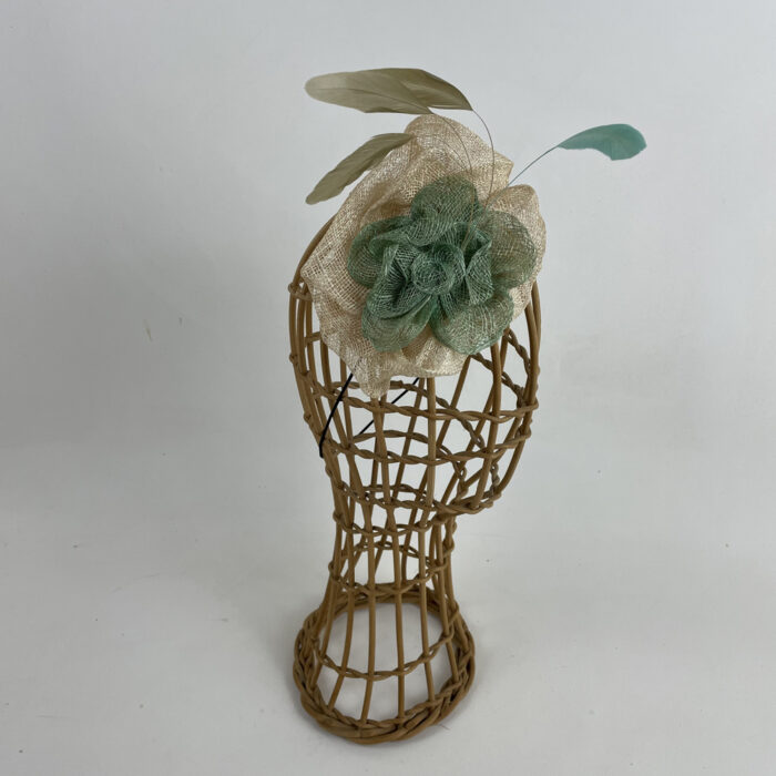 Bijoux de tête en sisal vert et écru