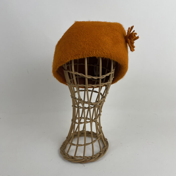 Béret en feutre flamand orange