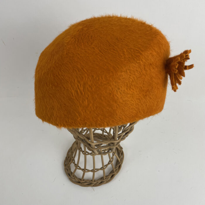 Béret en feutre flamand orange