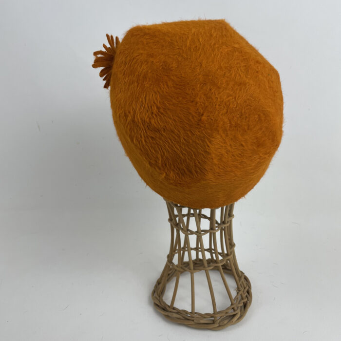 Béret en feutre flamand orange