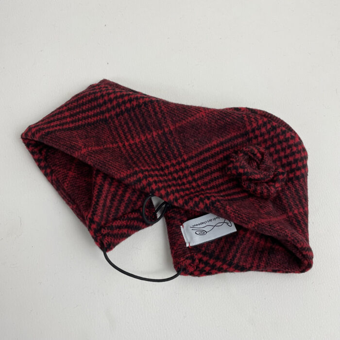 Bandeau en lainage noir et rouge