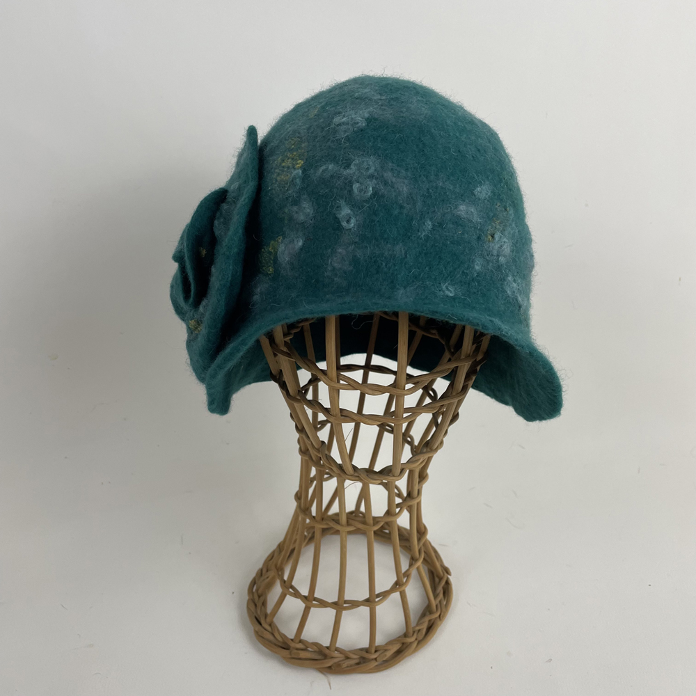 Cloche en feutre nuno vert canard