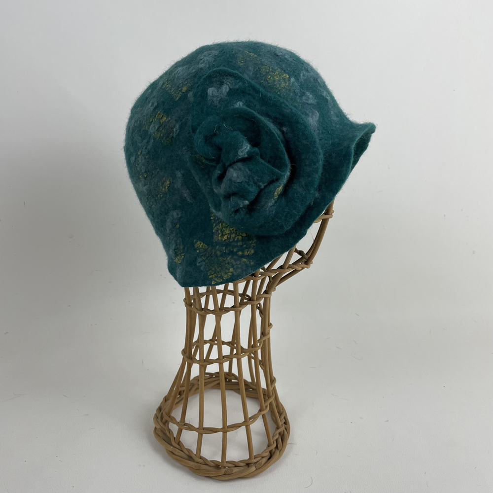 Cloche en feutre nuno vert canard