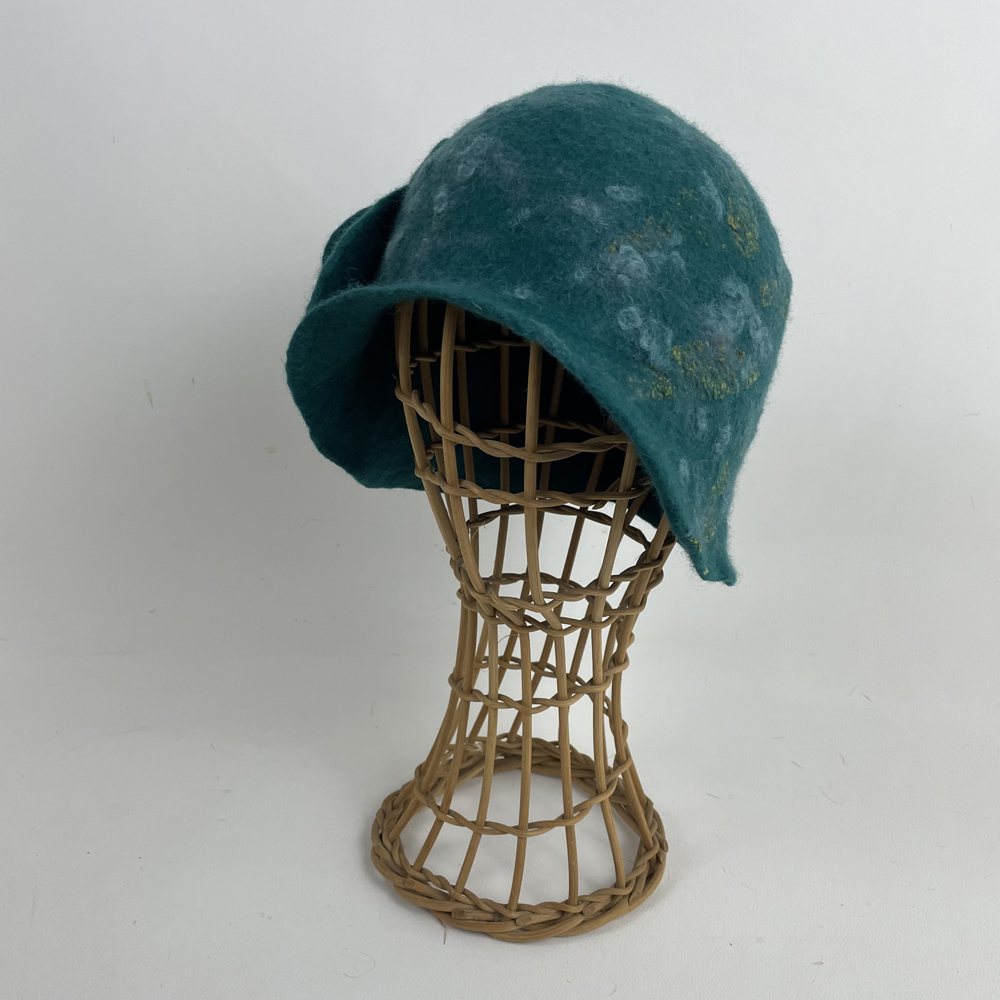 Cloche en feutre nuno vert canard