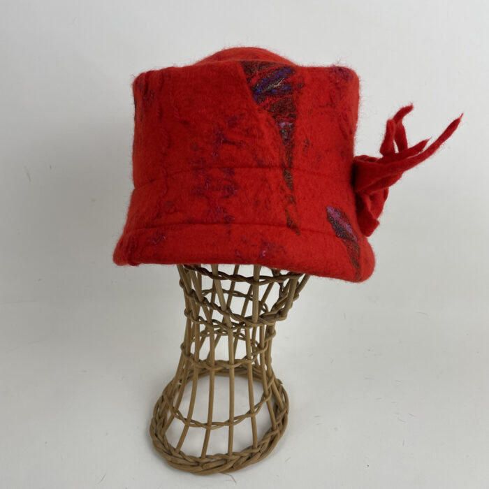 Cloche en feutre nuno rouge