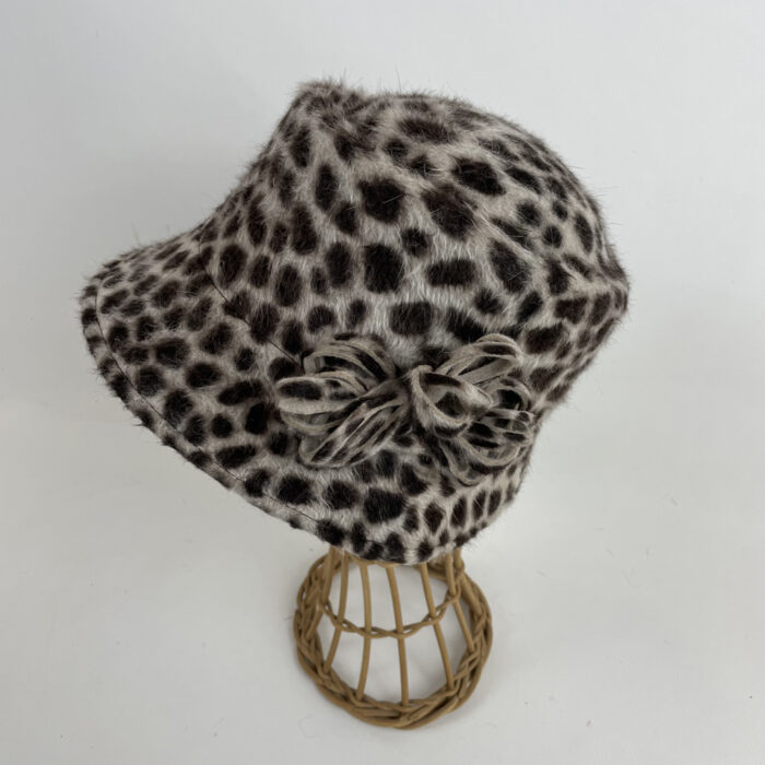 Cloche en feutre flamand leopard