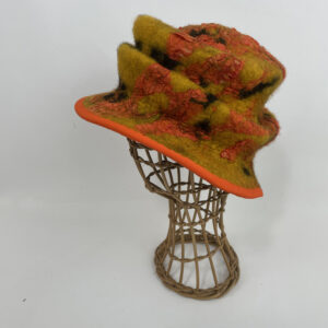 Chapeau en feutre nuno orange jaune et marron