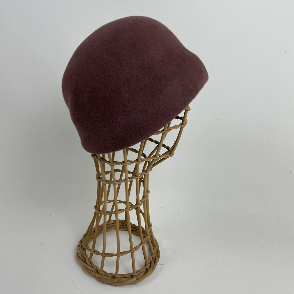 Cloche en feutre taupé marron glacé