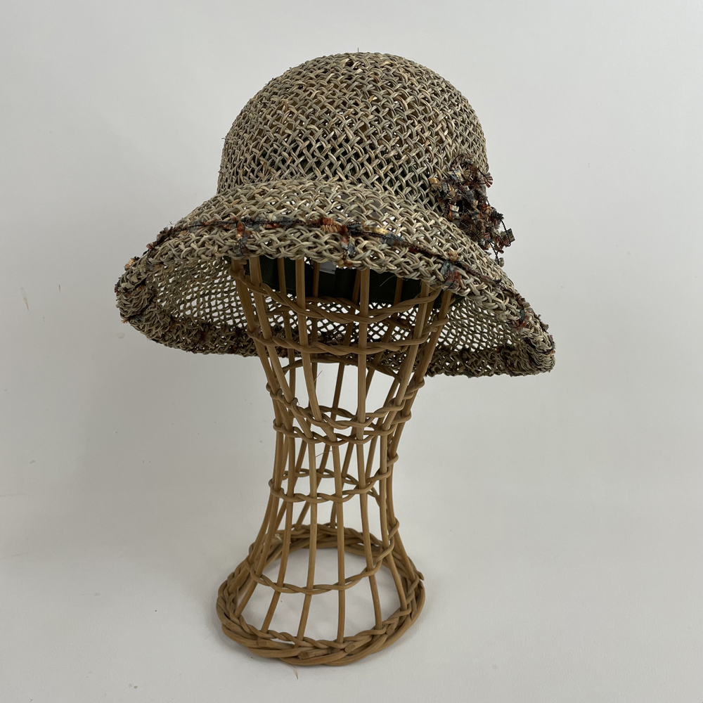 Chapeau cloche en jonc de mer