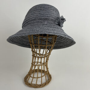 Chapeau de paille en raphia ligaturé