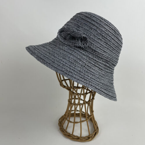 Chapeau de paille en raphia ligaturé