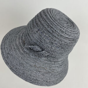 Chapeau de paille en raphia ligaturé