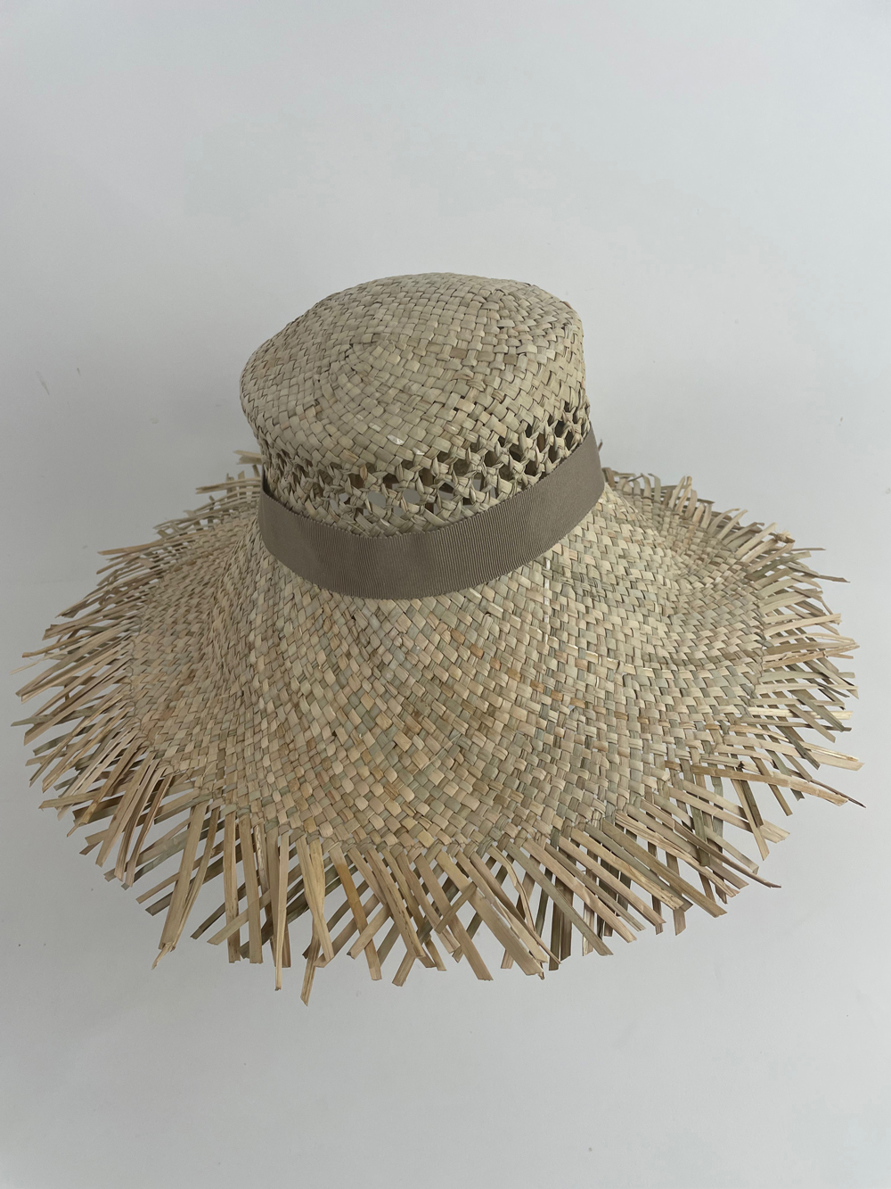 Capeline en paille