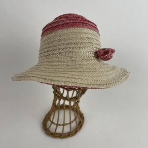 Chapeau de paille en raphia ligaturé
