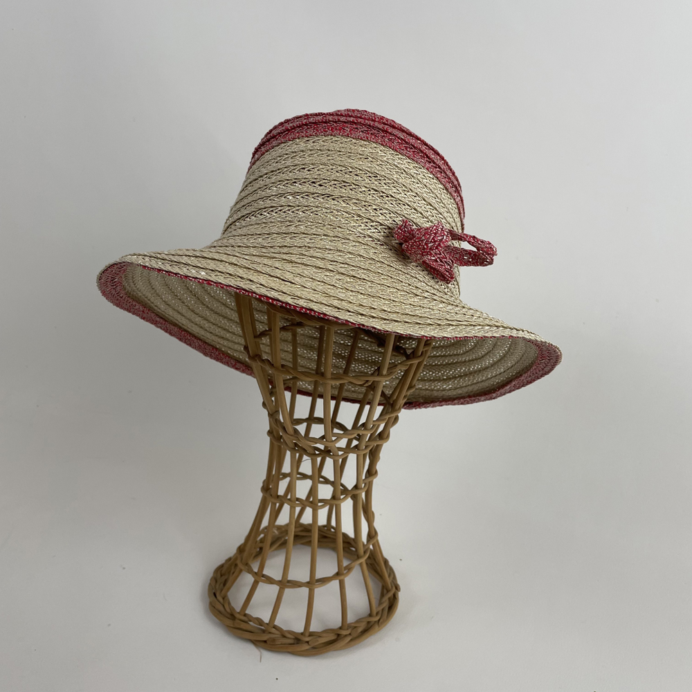 Chapeau de paille en raphia ligaturé