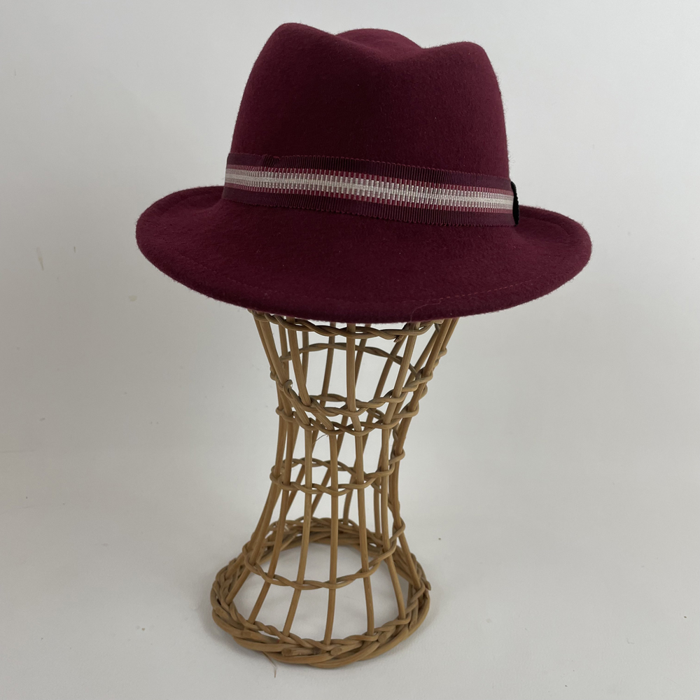 Trilby en feutre de laine bordeaux intérieur noir