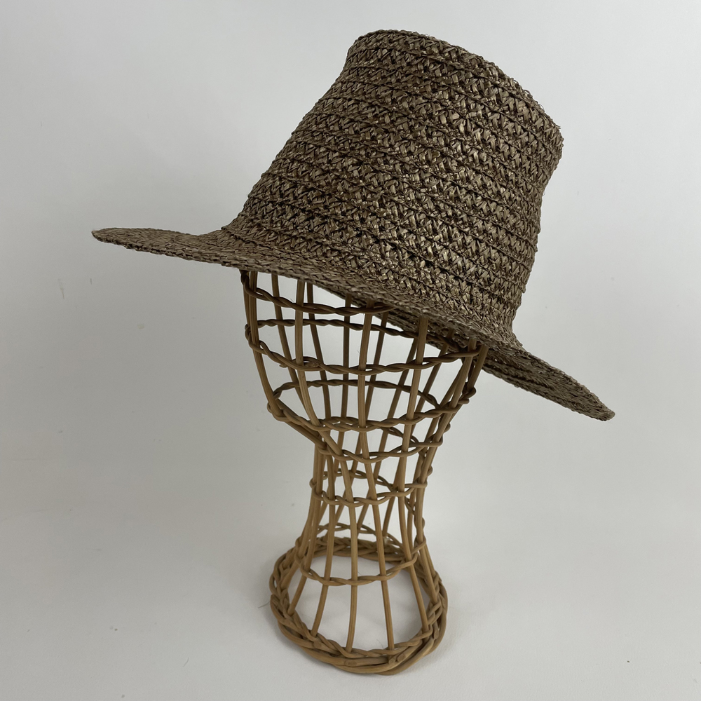 Haut de forme bronze en gallon de paille ancienne