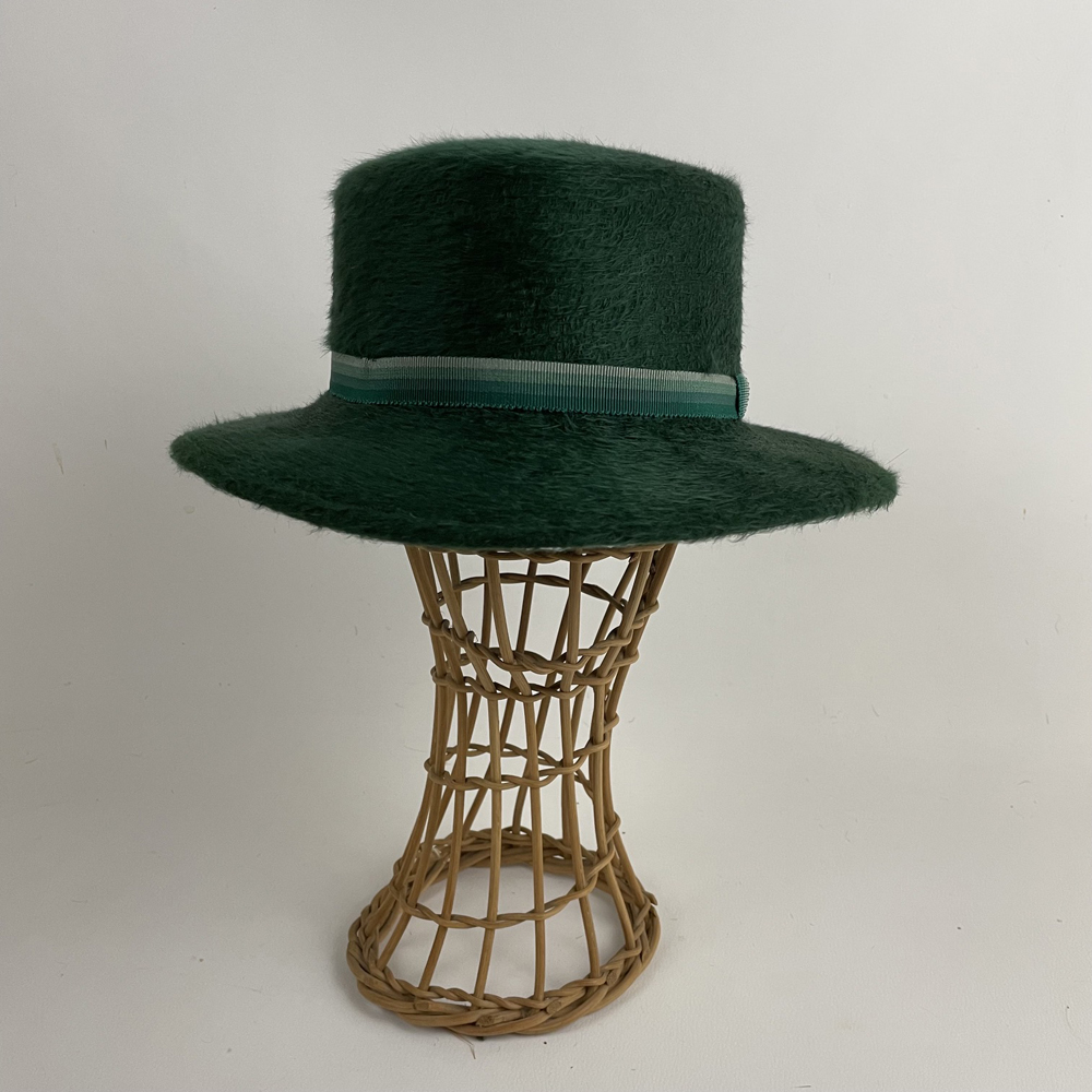Canotier en feutre vert bouteille
