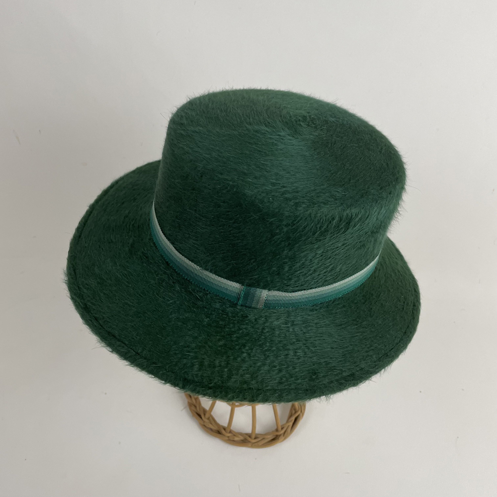 Canotier en feutre vert bouteille