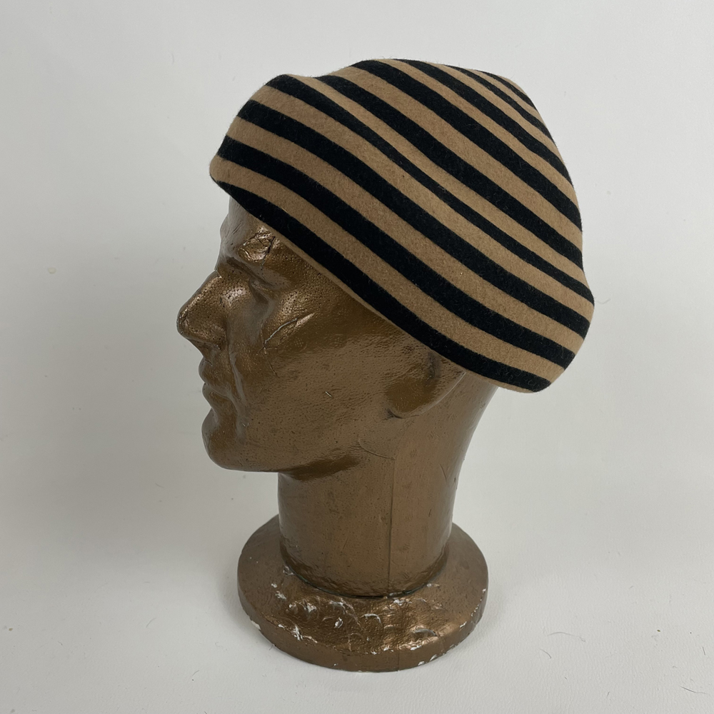 Bonnet de marin bicolore en feutre de laine