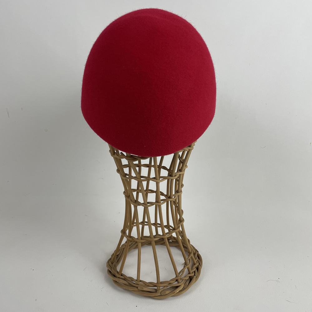 Casquette rouge en feutre de lapin