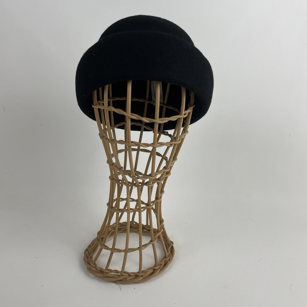 Bonnet de marin bleu marine en feutre de laine