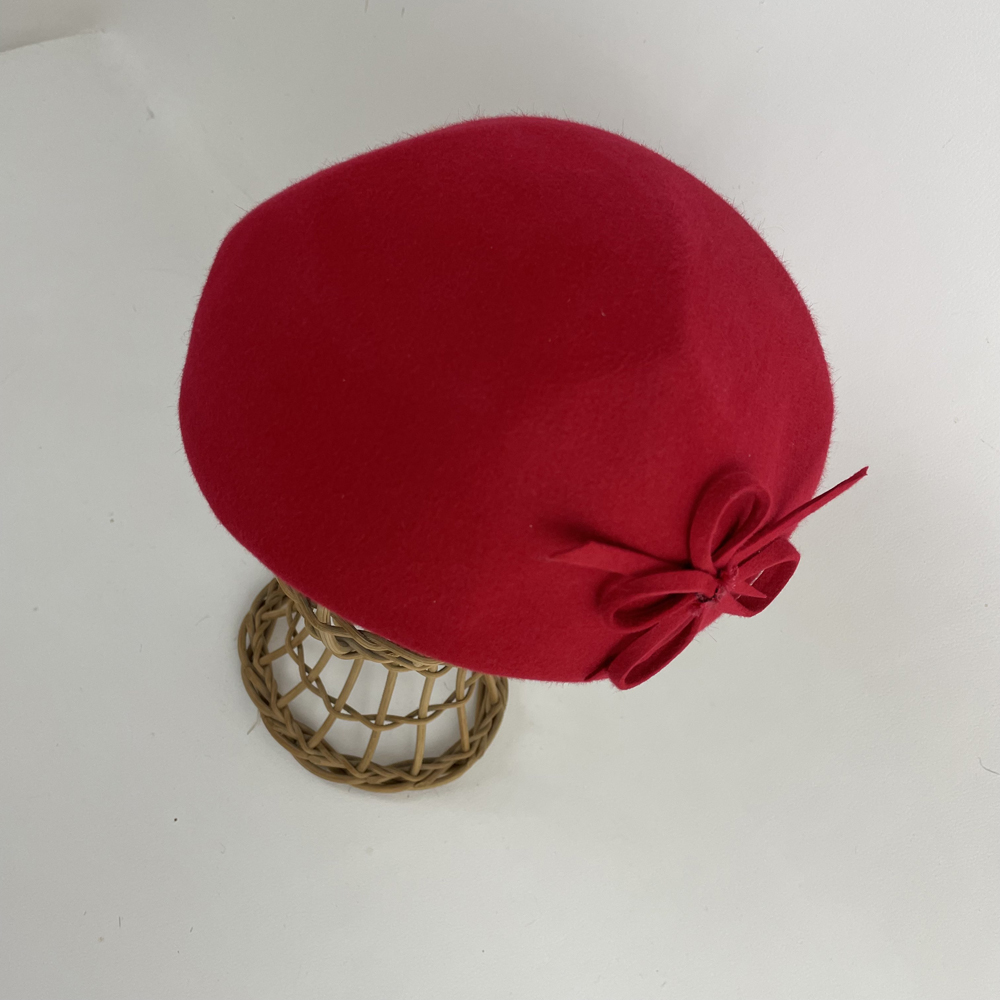 Béret en feutre de lapin rouge